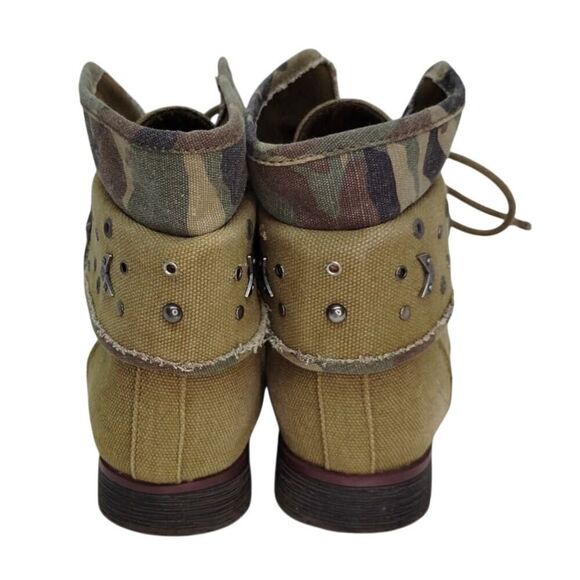 Rock & Candy by Zigi Womens Pre-owned Green Camo Embellished Booties - sz. 8 - Picture 3 of 5